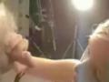 Putita follando y mamando una polla pequea