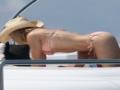 Hayden Panettiere mostrandose en bikini